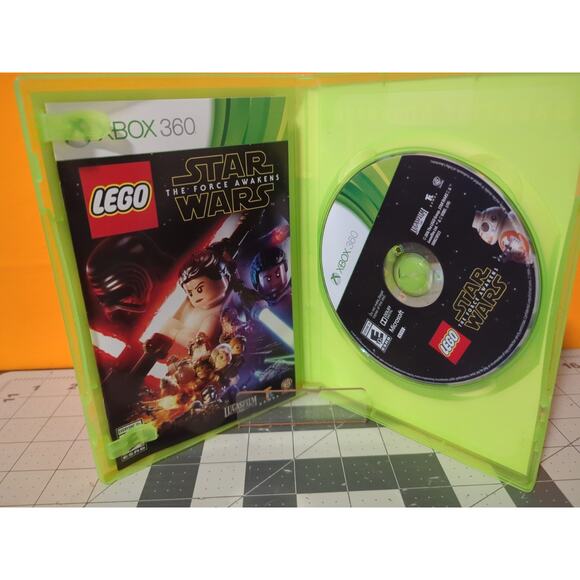 LEGO Star Wars: The Force Awakens (Xbox 360, 2015) Complete CIB - Picture 3 of 5